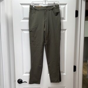 NWT Patagonia Skyline Traveler Pants
